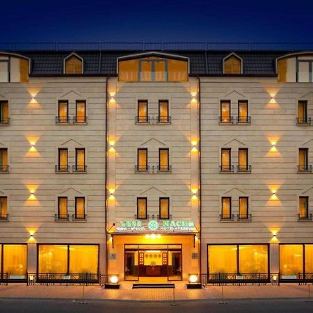 Nacho Hotel Ереван Екстериор снимка