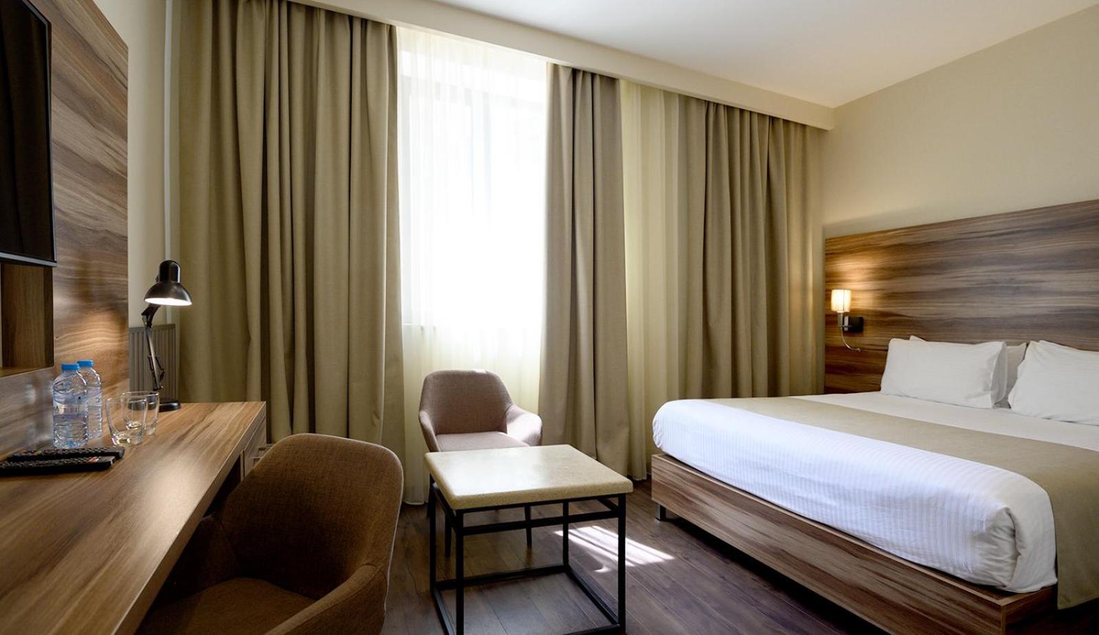 Nacho Hotel Ереван Екстериор снимка