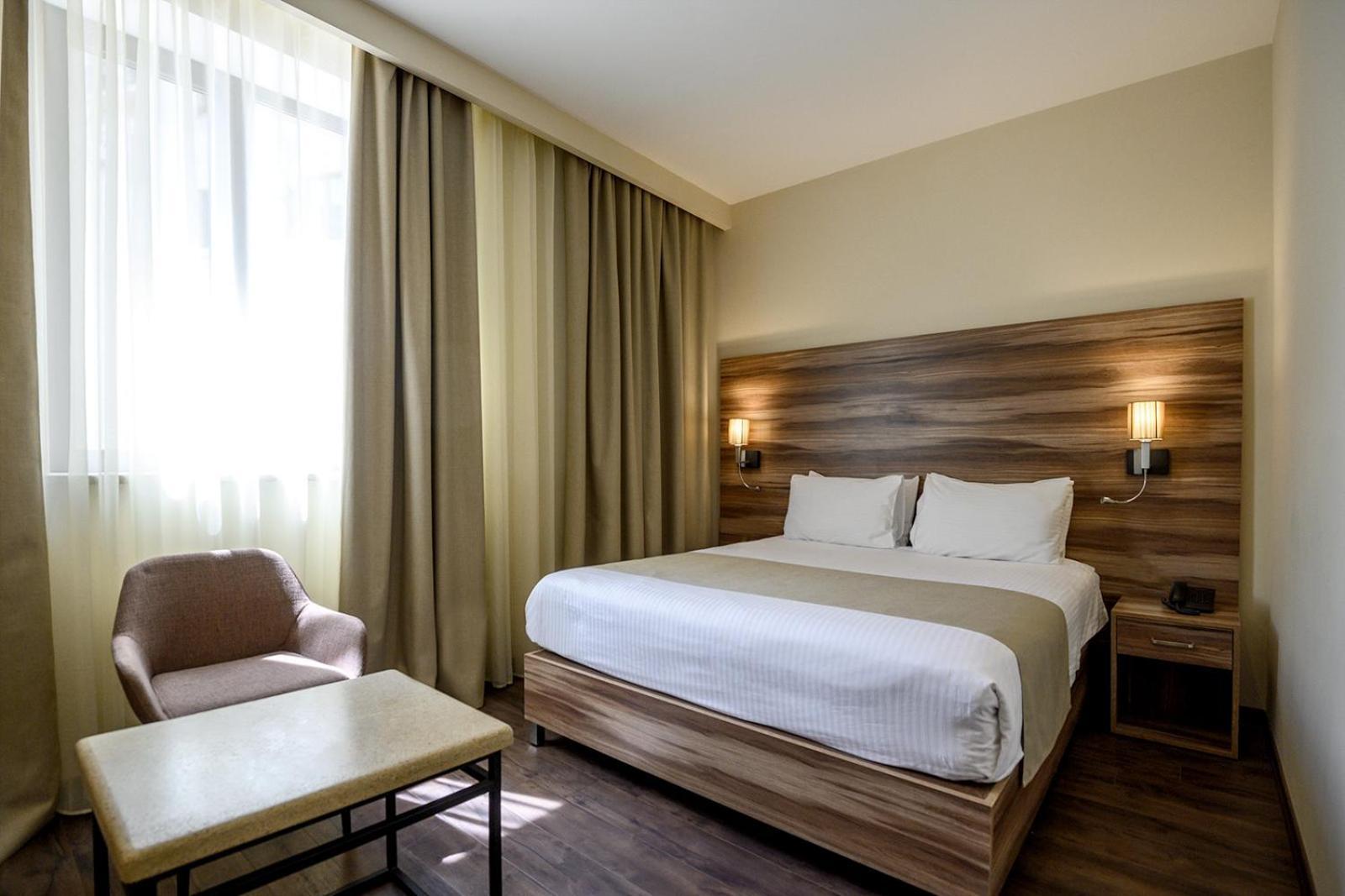 Nacho Hotel Ереван Екстериор снимка