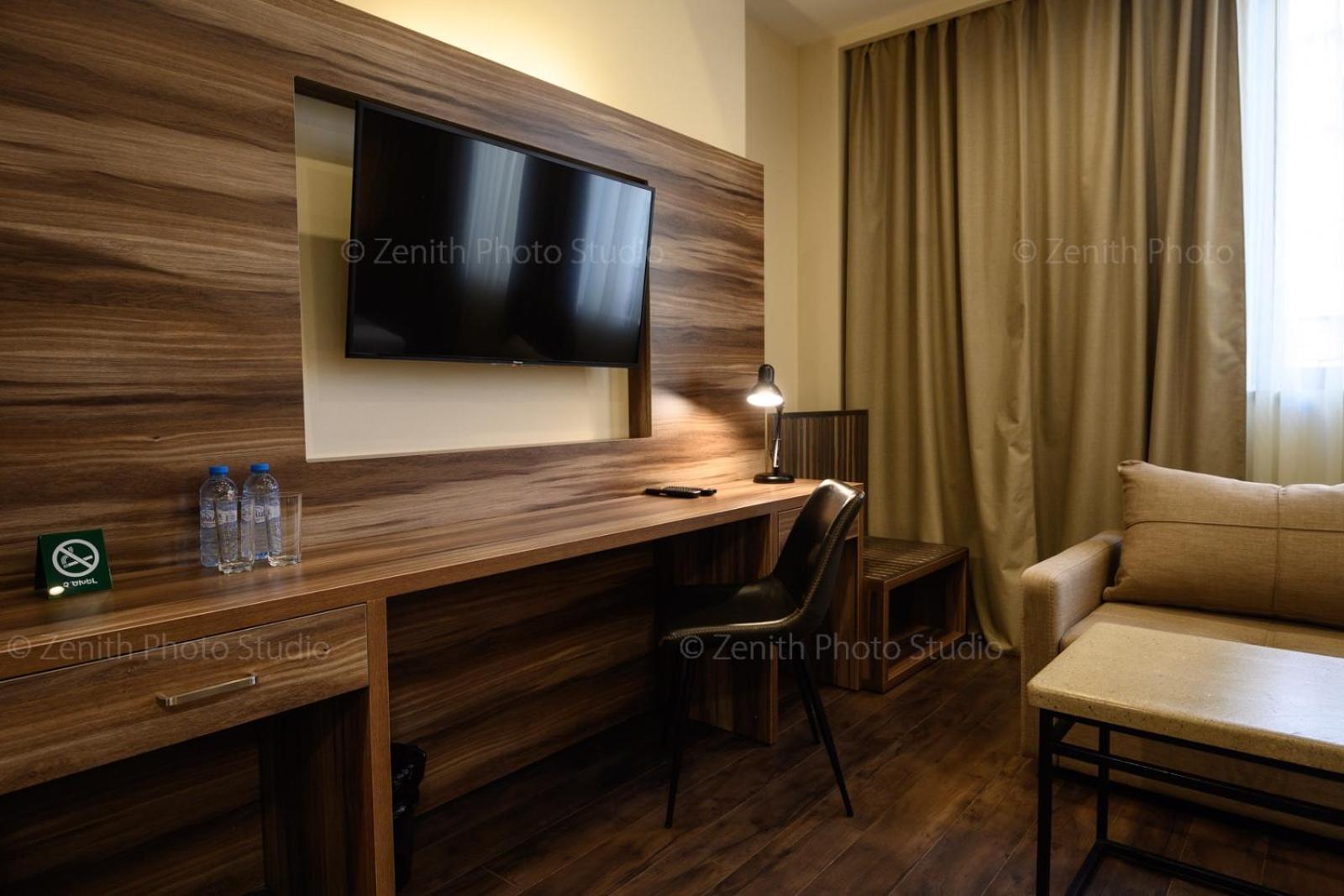 Nacho Hotel Ереван Екстериор снимка