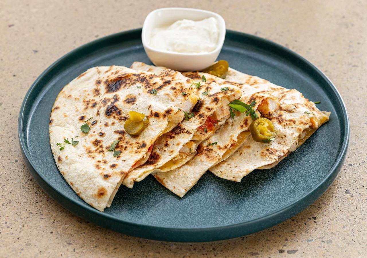 Nacho Hotel Ереван Екстериор снимка